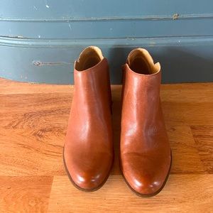 Lucky brand cognac zip booties